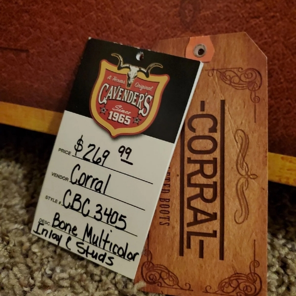 Corral Boots - Picture 2 of 7